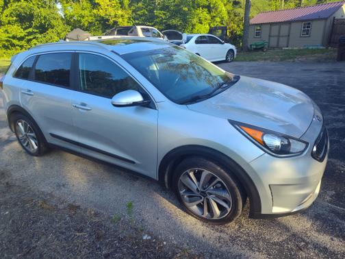 2017 Kia Niro Touring