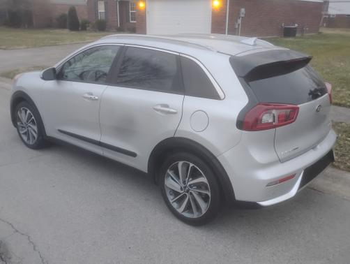 2017 Kia Niro Touring