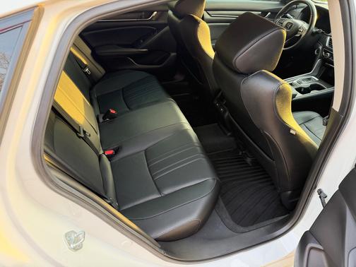 2021 Honda Accord Touring 2.0T