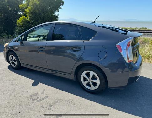 2012 Toyota Prius Three