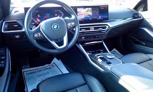 2023 BMW 330e xDrive