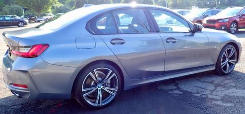 2023 BMW 330e xDrive