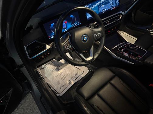 2023 BMW 330e xDrive