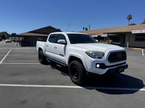 2018 Toyota Tacoma SR5