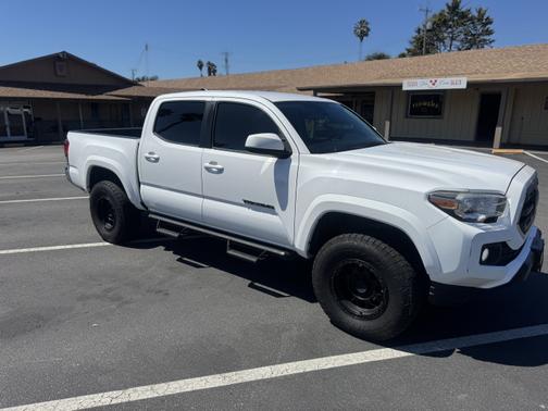 2018 Toyota Tacoma SR5