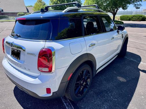White 2019 MINI E Countryman Cooper S ALL4
