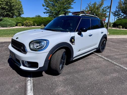 White 2019 MINI E Countryman Cooper S ALL4
