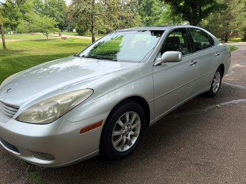 Silver 2003 Lexus ES 300 Base