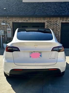 White 2021 Tesla Model Y Long Range