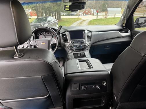 2017 Chevrolet Suburban LT