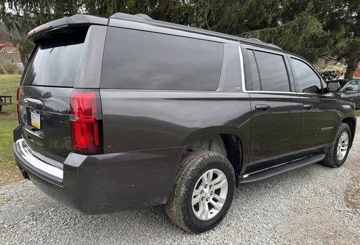 2017 Chevrolet Suburban LT