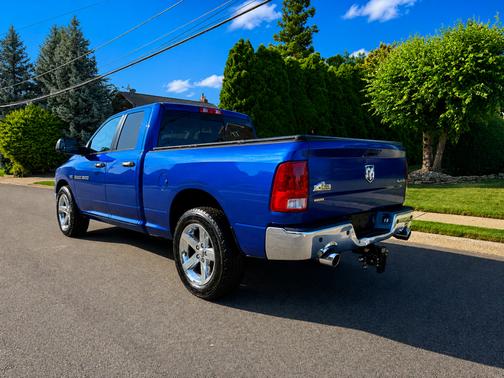 Blue 2011 Dodge Ram 1500 SLT