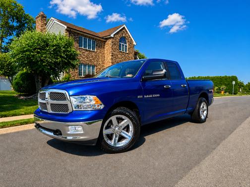 Blue 2011 Dodge Ram 1500 SLT