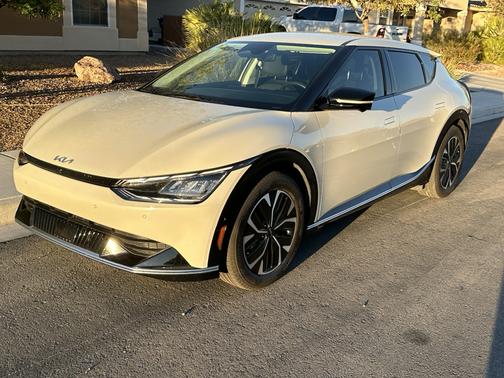 Beige 2023 Kia EV6 Wind