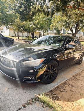 2015 INFINITI Q50 Premium