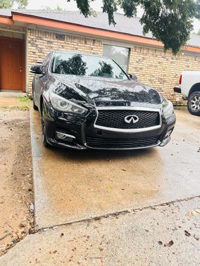 2015 INFINITI Q50 Premium