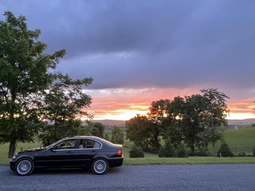 2003 BMW 330 i