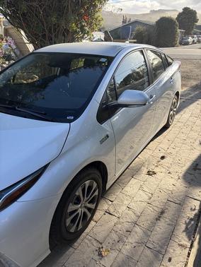 White 2021 Toyota Prius Prime LE