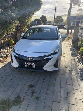 White 2021 Toyota Prius Prime LE