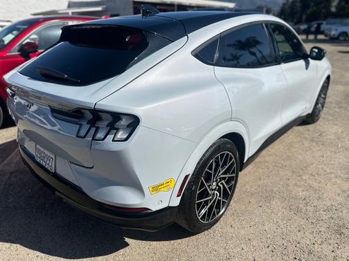 2022 Ford Mustang Mach-E GT