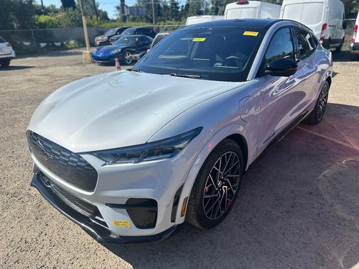 2022 Ford Mustang Mach-E GT