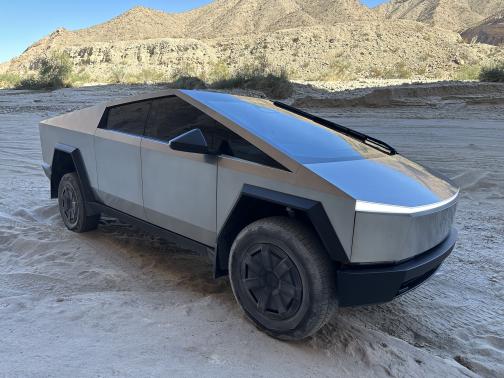 2024 Tesla Cybertruck AWD