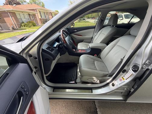 Silver 2007 Lexus ES 350 Base