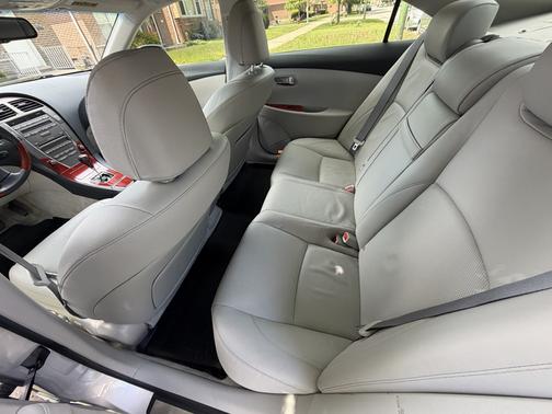 Silver 2007 Lexus ES 350 Base