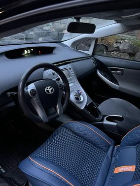 Black 2012 Toyota Prius Two