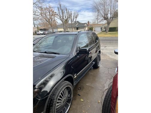 2004 BMW X5 4.4i