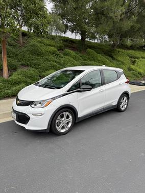 2017 Chevrolet Bolt EV LT