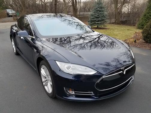 2013 Tesla Model S Base