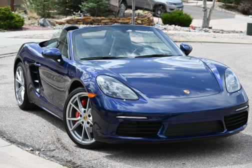 2024 Porsche 718 Boxster S