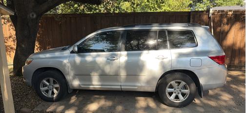2010 Toyota Highlander Base
