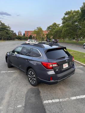 Gray 2016 Subaru Outback 3.6R Limited