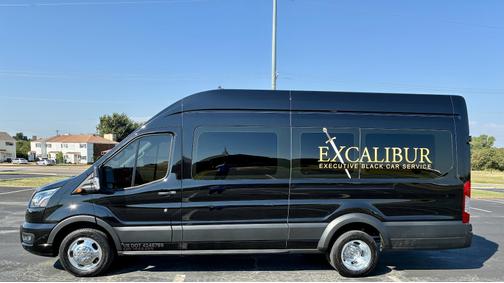 2023 Ford Transit-350 XLT
