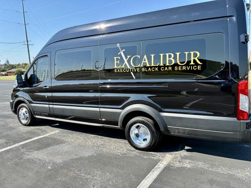 2023 Ford Transit-350 XLT