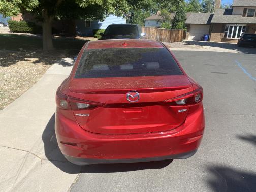 Photo 4 of 14 of 2014 Mazda Mazda3 s Grand Touring