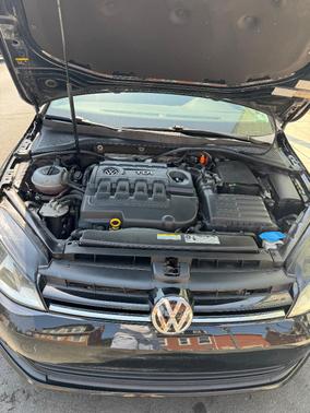 Black 2015 Volkswagen Golf DSG TDI SE