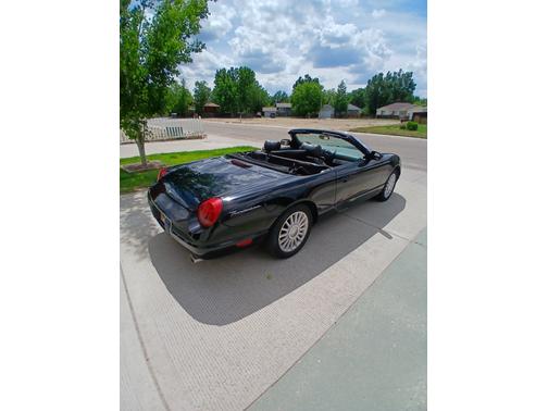 2002 Ford Thunderbird Deluxe