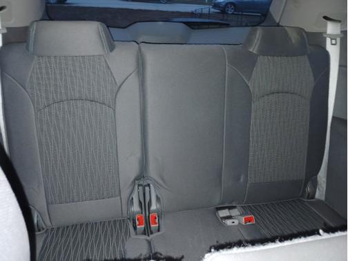 Gray 2016 Chevrolet Traverse 1LT