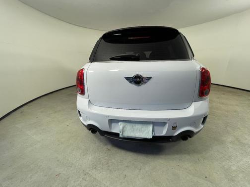 White 2016 MINI Countryman Cooper S