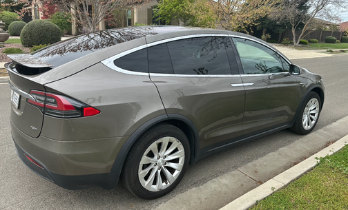 2016 Tesla Model X 75D