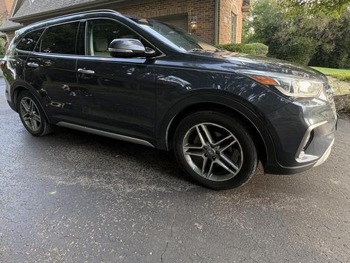 Blue 2018 Hyundai SANTA FE Limited Ultimate