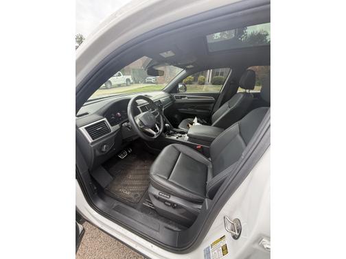 2020 Volkswagen Atlas Cross Sport 3.6L V6 SEL R-Line