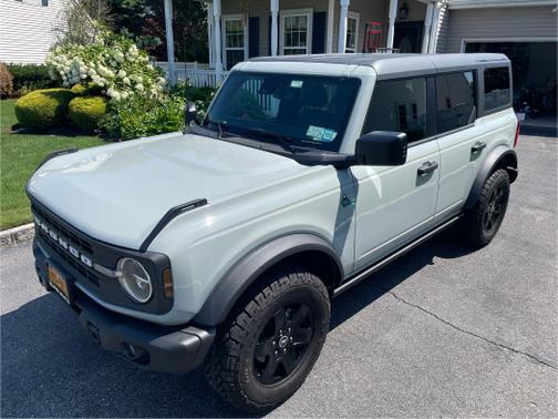 Gray 2024 Ford Bronco Black Diamond