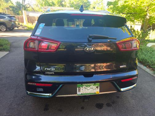 Blue 2019 Kia Niro Plug-In Hybrid EX Premium