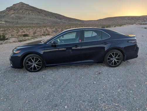 Blue 2022 Toyota Camry SE Nightshade