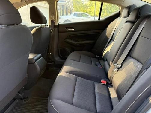 Silver 2022 Nissan Altima 2.5 SV