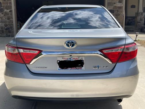 Silver 2015 Toyota Camry Hybrid LE